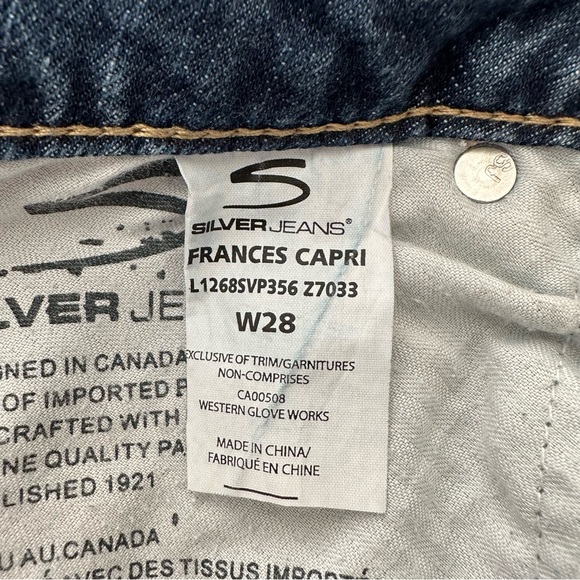Silver Jeans.Frances Capris.Women Size W28. Distressed Stoned Washed. Pre-Owned. - Picture 5 of 5